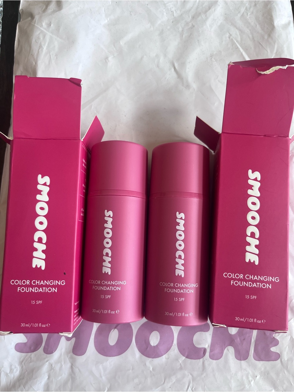 Color-Changing Foundation - Picture 4 of 7